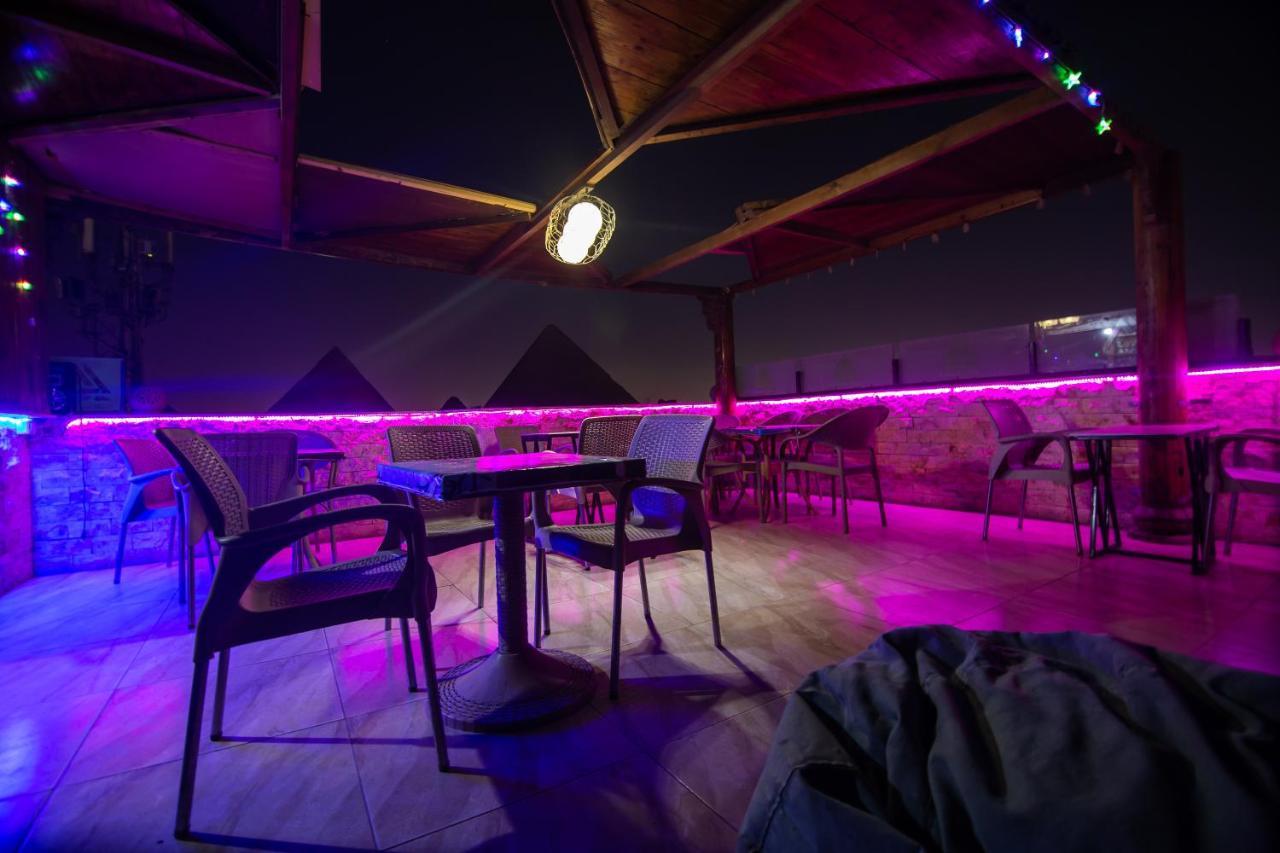 Pyramids Legend Inn 카이로 외부 사진